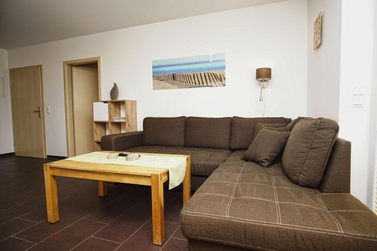 Schicke Fewo Mit Terrasse, Gratis Nutzung Vom Ahoi Erlebnisbad Und Sauna In Sellin - Haus De Niege Wech Fewo 02 Thiessow Exterior foto